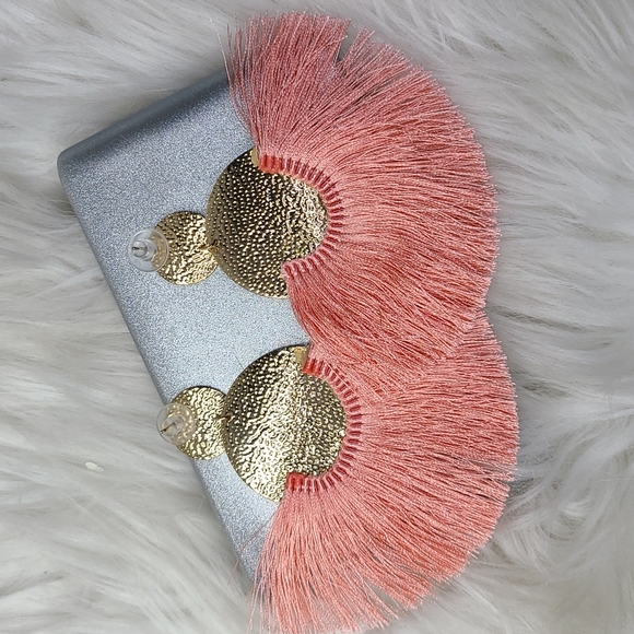 Earrings Hammered Gold Peach Fringe Lightweight Bold Statement Travel Beach Fun - Picture 2 of 3